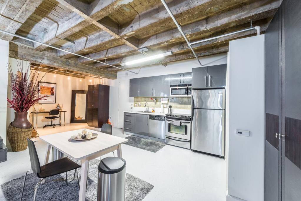 Newly Renovated 1Bdrm Loft Dtla And Rooftop Pool Appartement Los Angeles